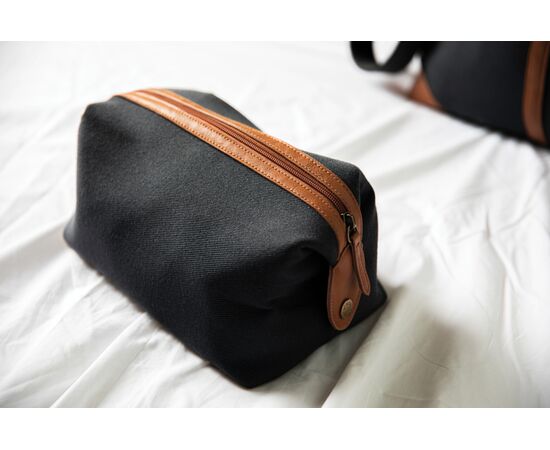 VINGA Sloane RPET toilettas Grijs - Vinga 560145