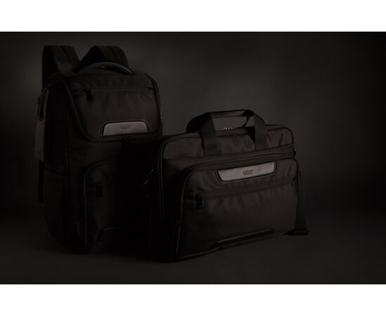 Sac ordinateur 15,6" Voyager en RPET avec anti RFID Noir - Swiss Peak P732.071
