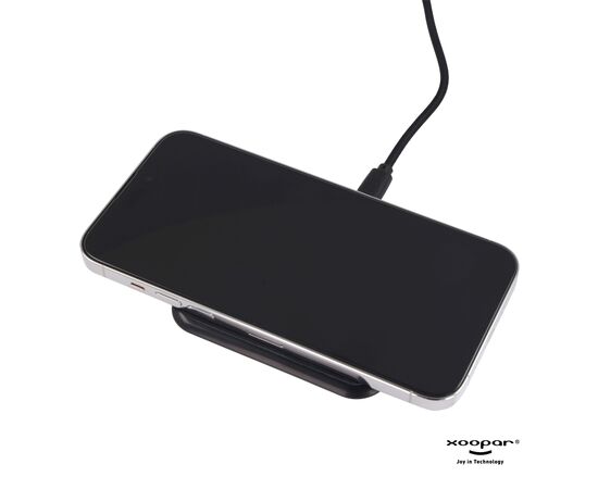2259 | Xoopar Iné Wireless Fast Charger - Recycled Leather 15W Zwart - Xoopar LT41506-N0002