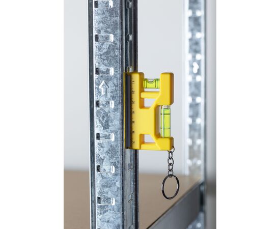 Gerecycled ABS sleutelhanger met waterpas Indira Zwart -  1267826.001