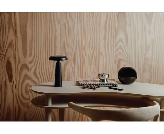 VINGA Avery RCS Tischlampe Schwarz - Vinga V5130401