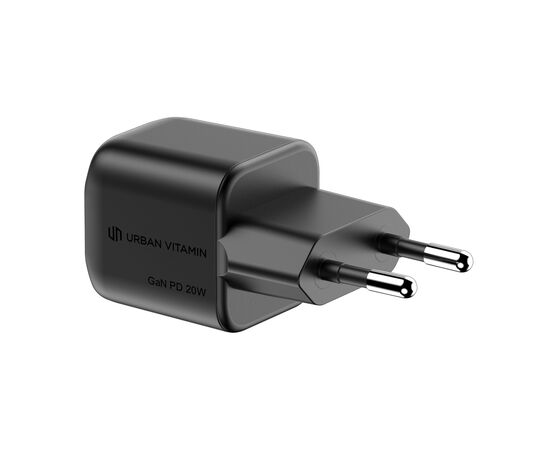 Urban Vitamin Monterey RCS recycled plastic 20W GAN charger Black - Urban Vitamin P301.9701