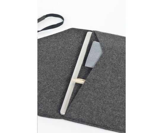 Recycled Felt Laptop Sleeve 15/16p Noir - Made Out Of W49398