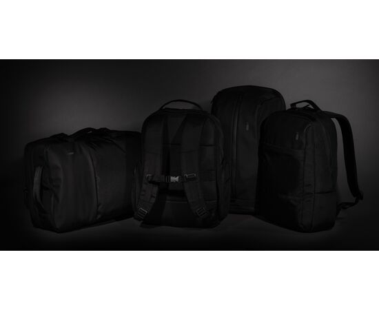 Swiss Peak AWARE™ RPET 15,6 Zoll Pendler-Rucksack Schwarz - Swiss Peak P762.781