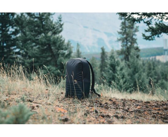 Swiss Peak AWARE™ RFID anti-theft 15.6'' laptop backpack Black - Swiss Peak P763.131