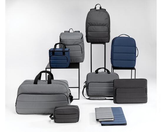 Impact AWARE™ RPET toiletry bag Dark blue - XD Xclusive P820.205