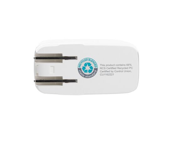 TravelCharge Pro Reiseladegerät mit USB-C aus RCS rec. ABS Weiss, Schwarz - XD Collection P821.0203