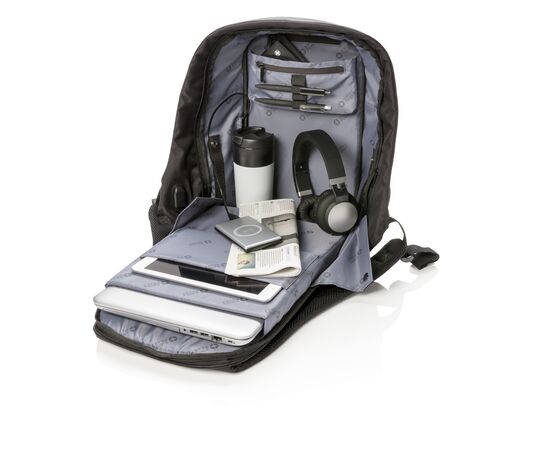 Swiss Peak anti-theft 15.6” laptop backpack Black - Swiss Peak P762.110