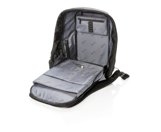 Swiss Peak anti-theft 15.6” laptop backpack Black - Swiss Peak P762.110